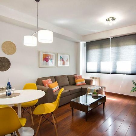 Apartamento Forum-Ciencias Con Piscina, Gym & Parking Granada Luaran gambar